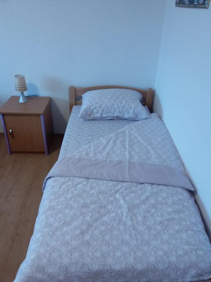 Kuca Za Odmor Sarcevic Apartment Prozor Luaran gambar