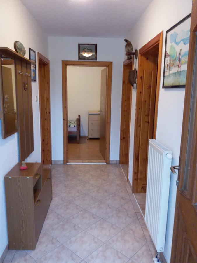 Kuca Za Odmor Sarcevic Apartment Prozor Luaran gambar
